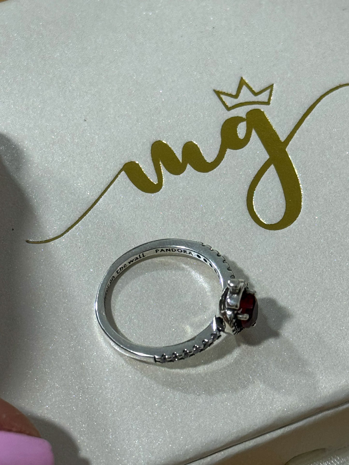 ANILLO REINA MALVADA
