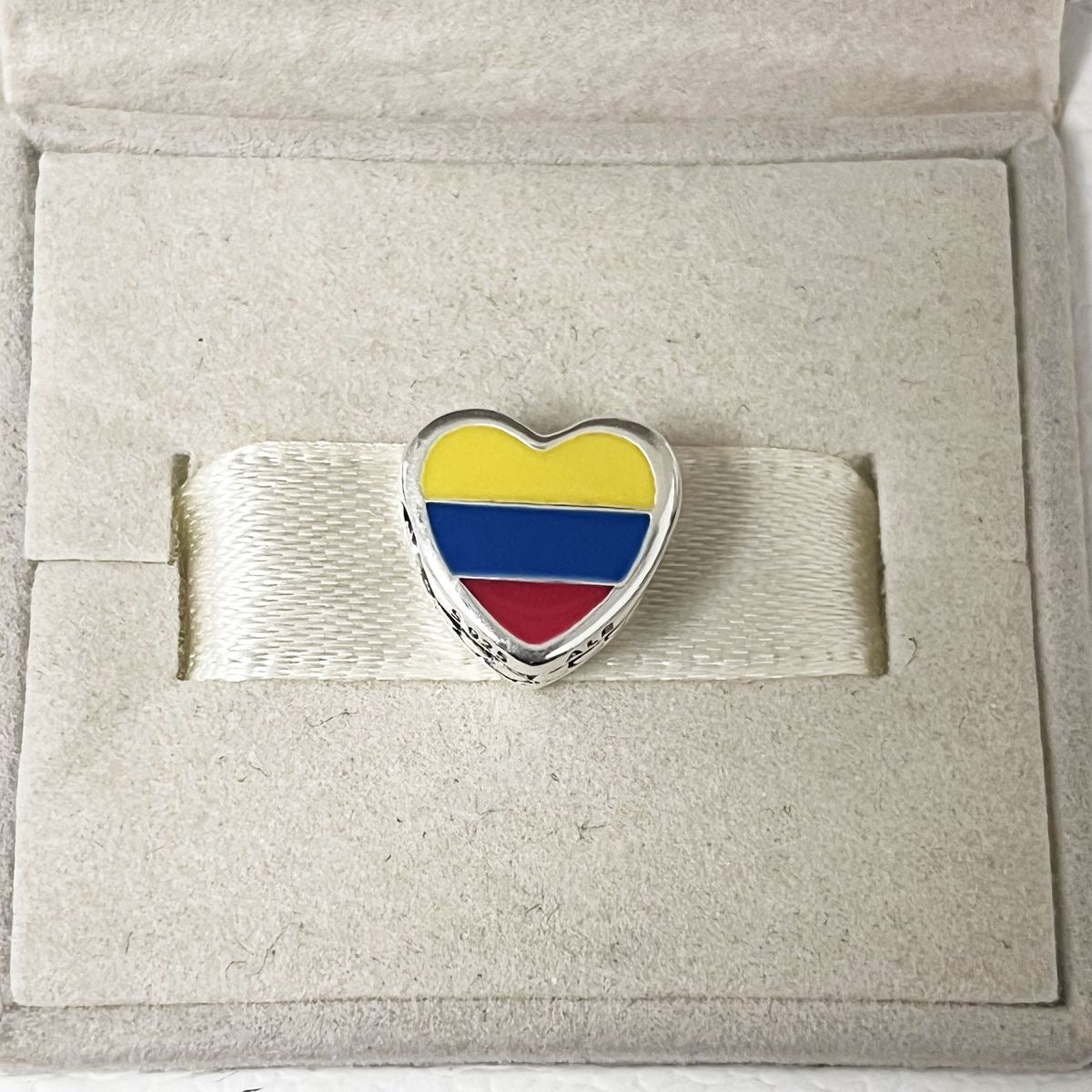 COLOMBIA CORAZON